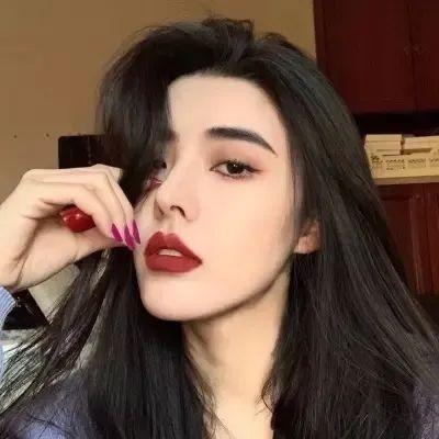 春色无边满杏林